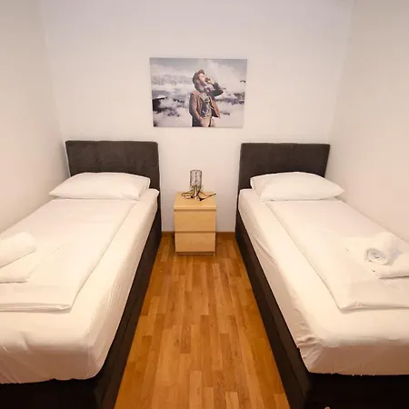 Appartementhaus View By In One Апартаменти